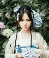 權(quán)傾天下：皇后要復(fù)仇